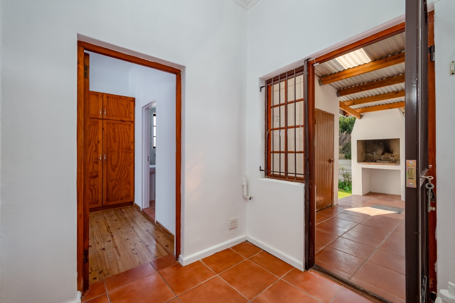 3 Bedroom Property for Sale in Lochnerhof Western Cape